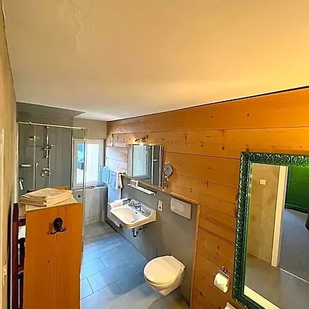 Hotel Gaestehaus Alpvital Krün